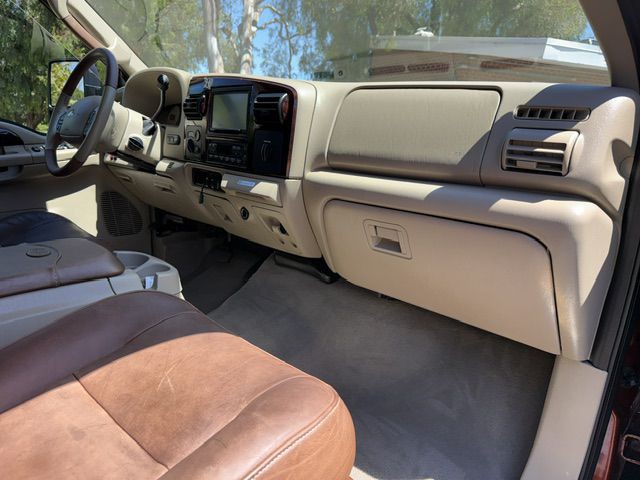 2005 Ford F-250 Image 51