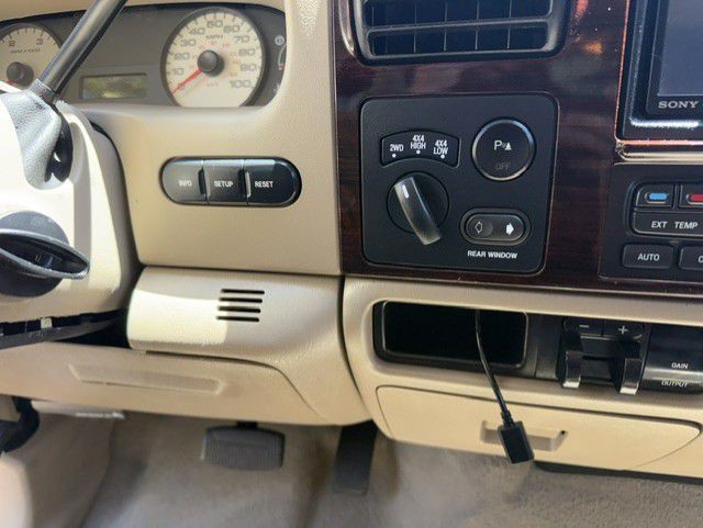 2005 Ford F-250 Image 68