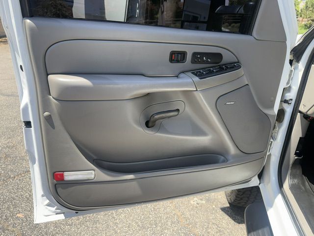 2006 GMC Sierra Image 50