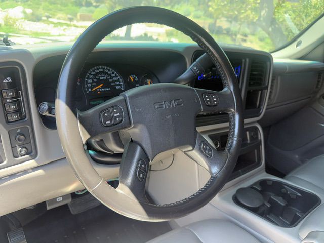 2006 GMC Sierra Image 19
