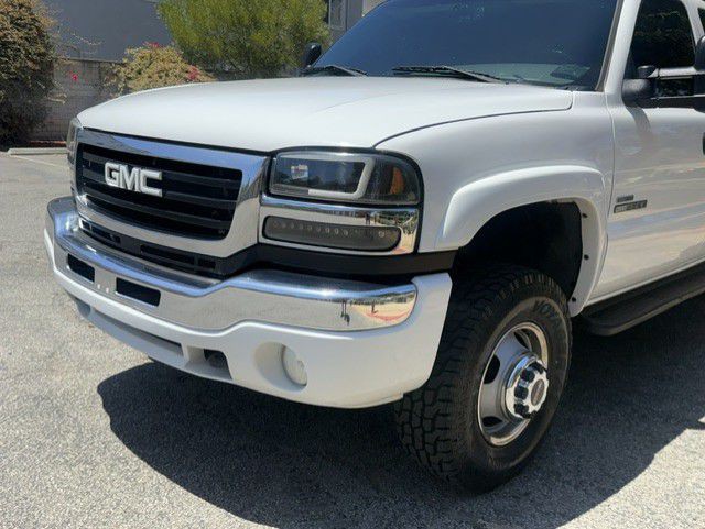 2006 GMC Sierra Image 27