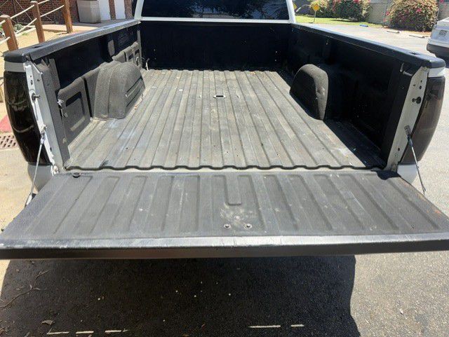 2006 GMC Sierra Image 34