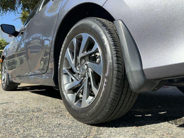 2016 Honda Civic Image 7