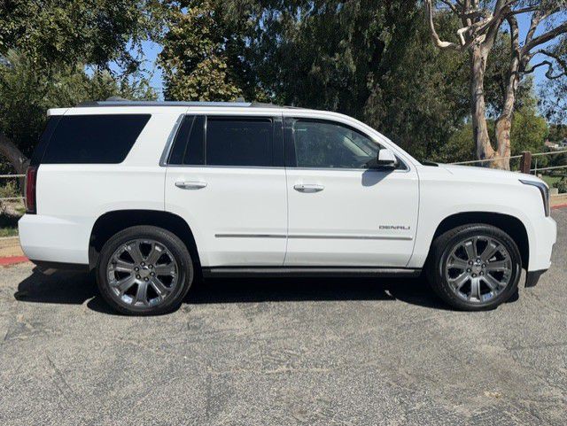 2015 GMC Yukon Image 3