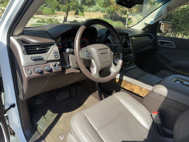 2015 GMC Yukon Image 20