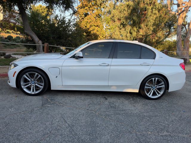 2018 BMW 3 Series Image 6