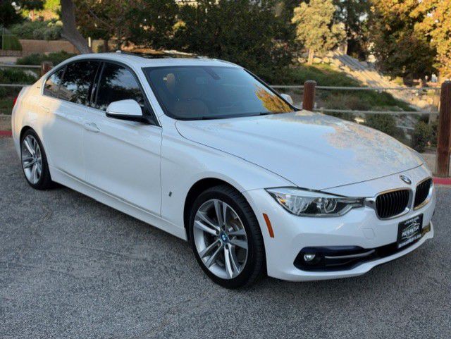 2018 BMW 3 Series Image 11