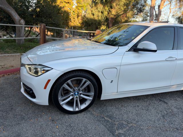 2018 BMW 3 Series Image 20