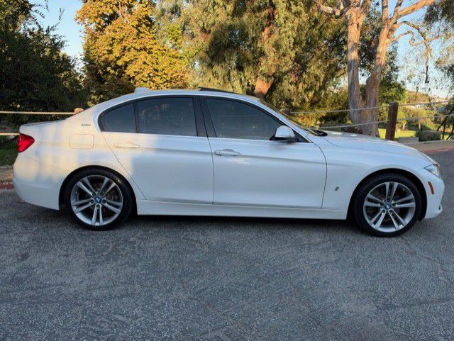 2018 BMW 3 Series Image 23