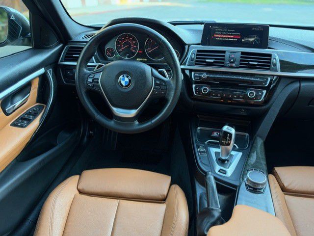 2018 BMW 3 Series Image 35