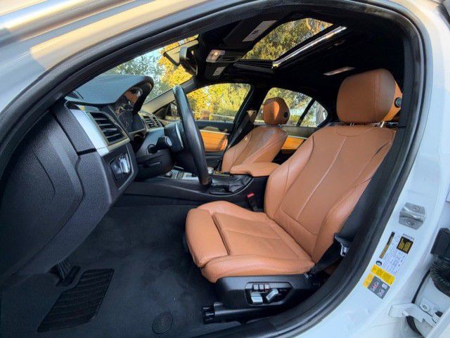2018 BMW 3 Series Image 37