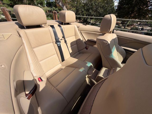 2005 BMW 3 Series Image 31