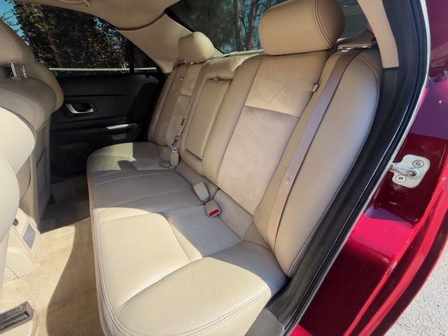 2005 Cadillac CTS Image 8