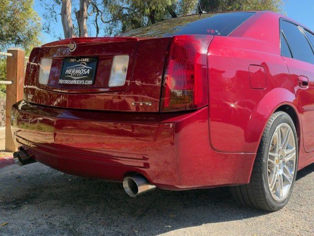 2005 Cadillac CTS Image 13