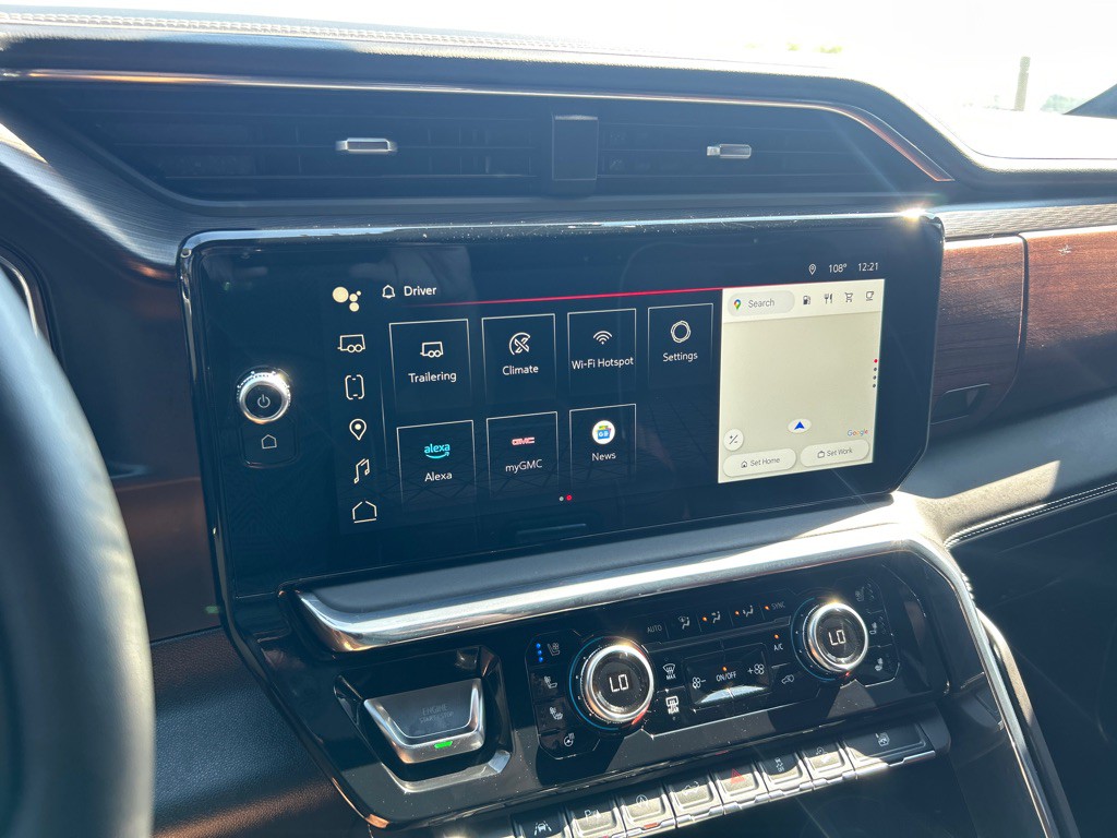 2024 GMC Sierra Image 16