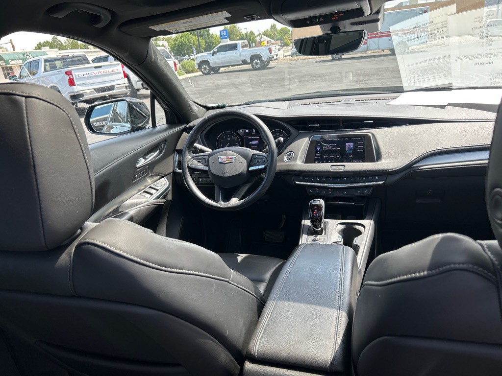 2023 Cadillac XT4 Image 15