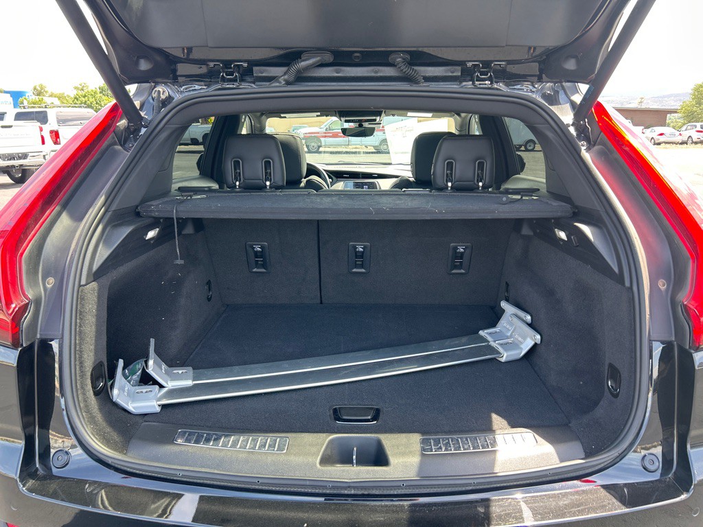 2023 Cadillac XT4 Image 16
