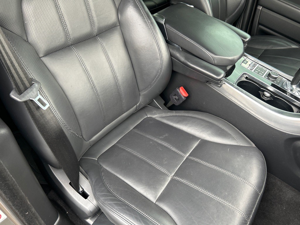 2017 Land Rover Range Rover Sport Image 10