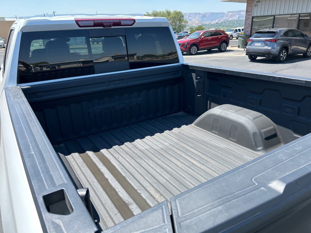 2024 GMC Sierra Image 9