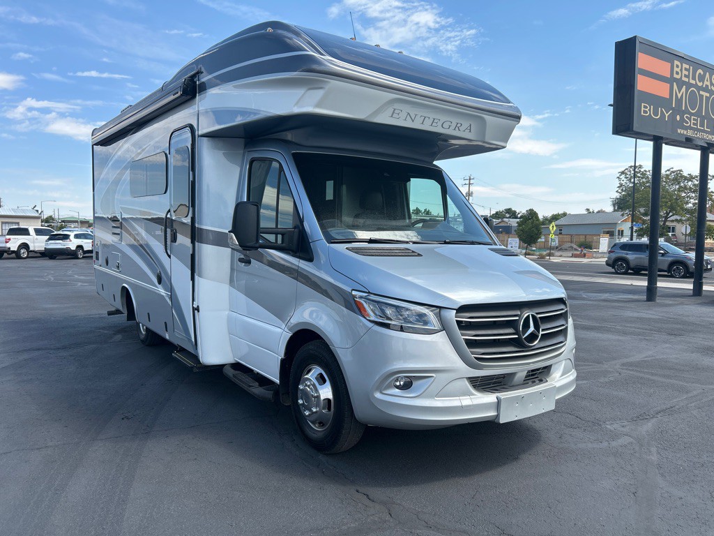 2022 Mercedes-Benz Sprinter Image 4