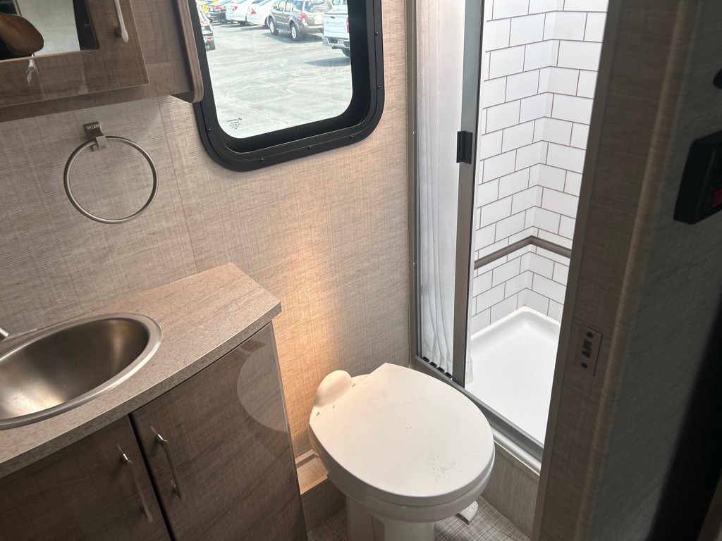 2022 Mercedes-Benz Sprinter Image 27