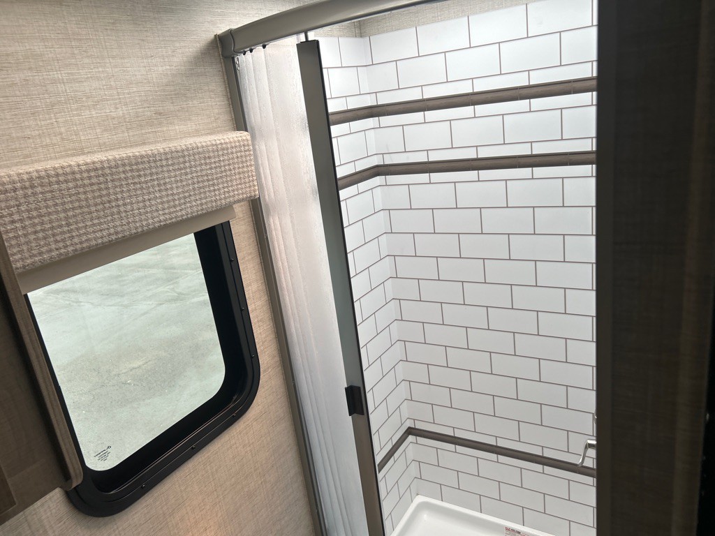 2022 Mercedes-Benz Sprinter Image 28