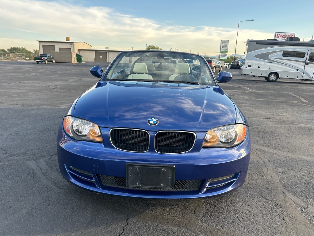 2011 BMW 1 Series Image 3