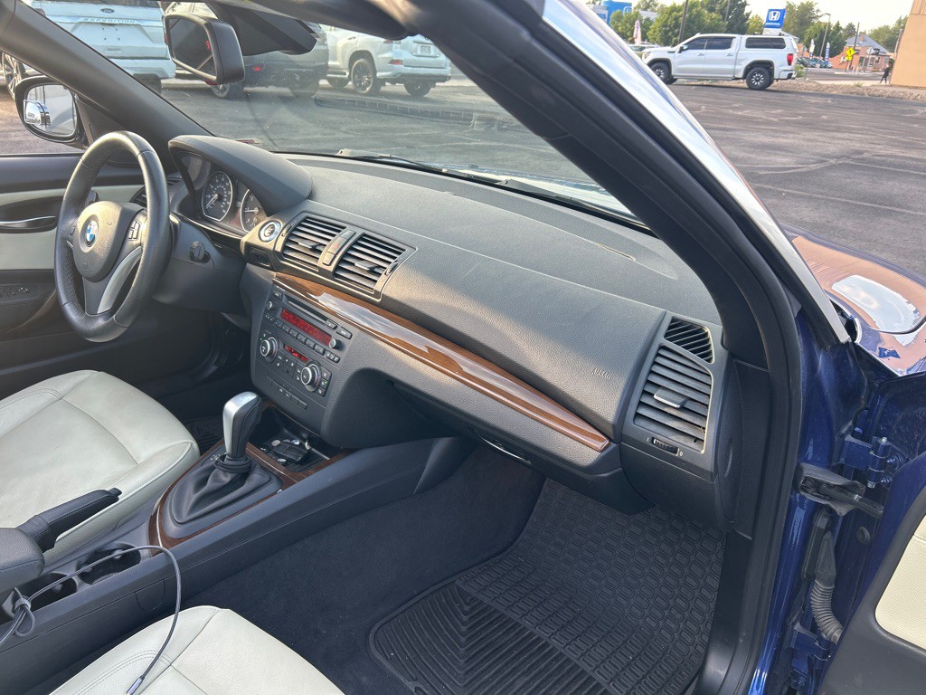 2011 BMW 1 Series Image 11