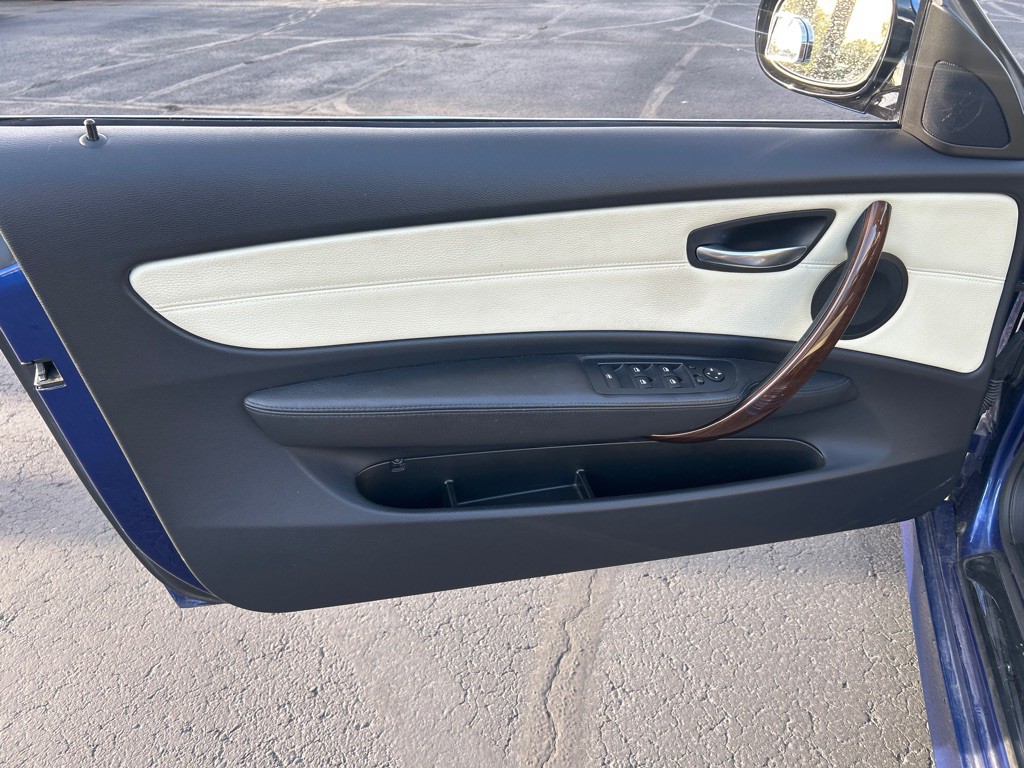 2011 BMW 1 Series Image 18