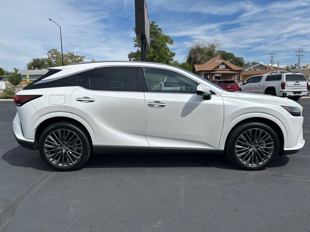 2025 Lexus RX Image 5