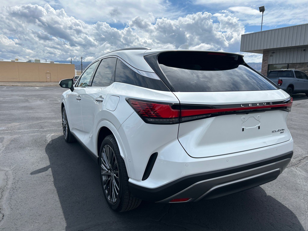 2025 Lexus RX Image 8