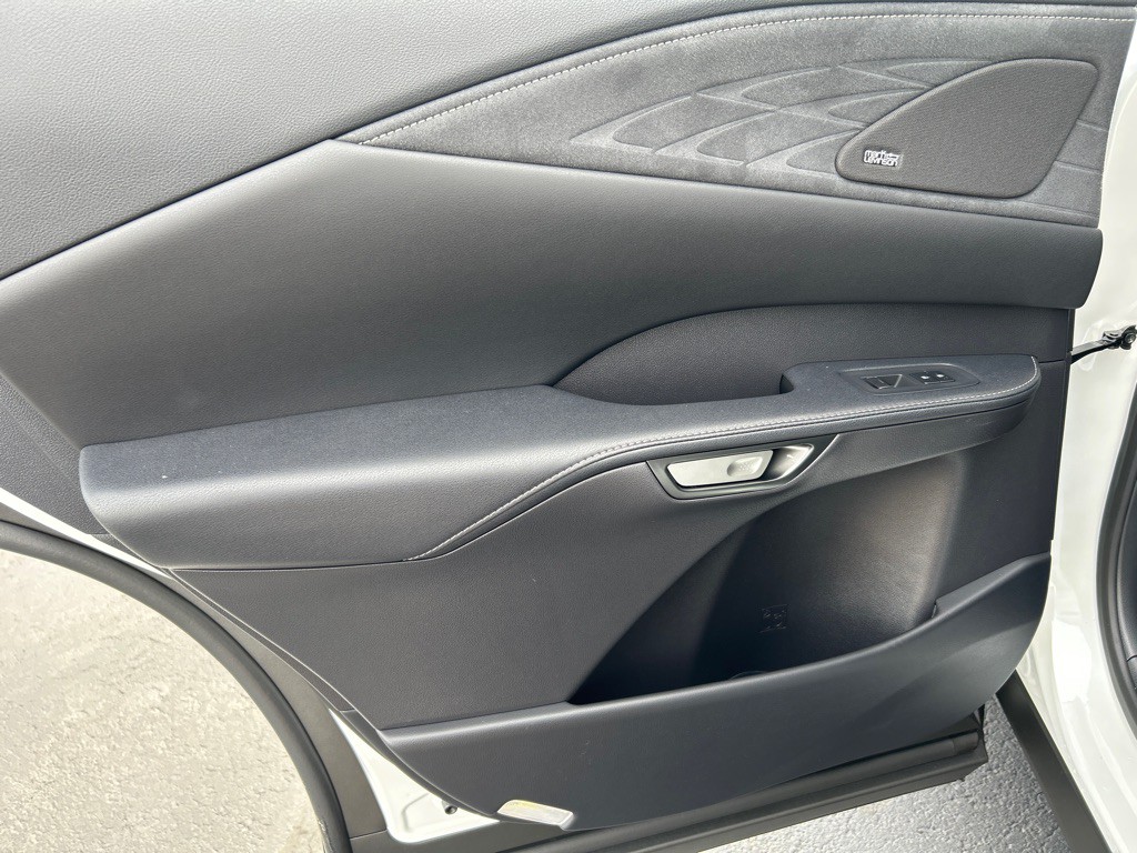2025 Lexus RX Image 20