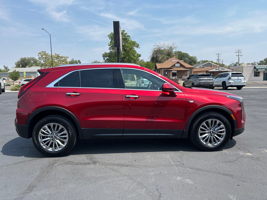 2024 Cadillac XT4 Image 5
