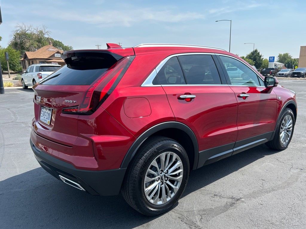 2024 Cadillac XT4 Image 6