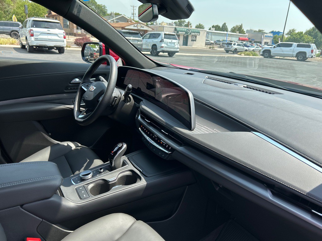 2024 Cadillac XT4 Image 11