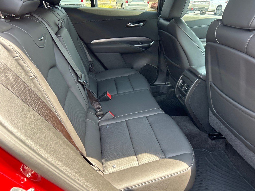 2024 Cadillac XT4 Image 13