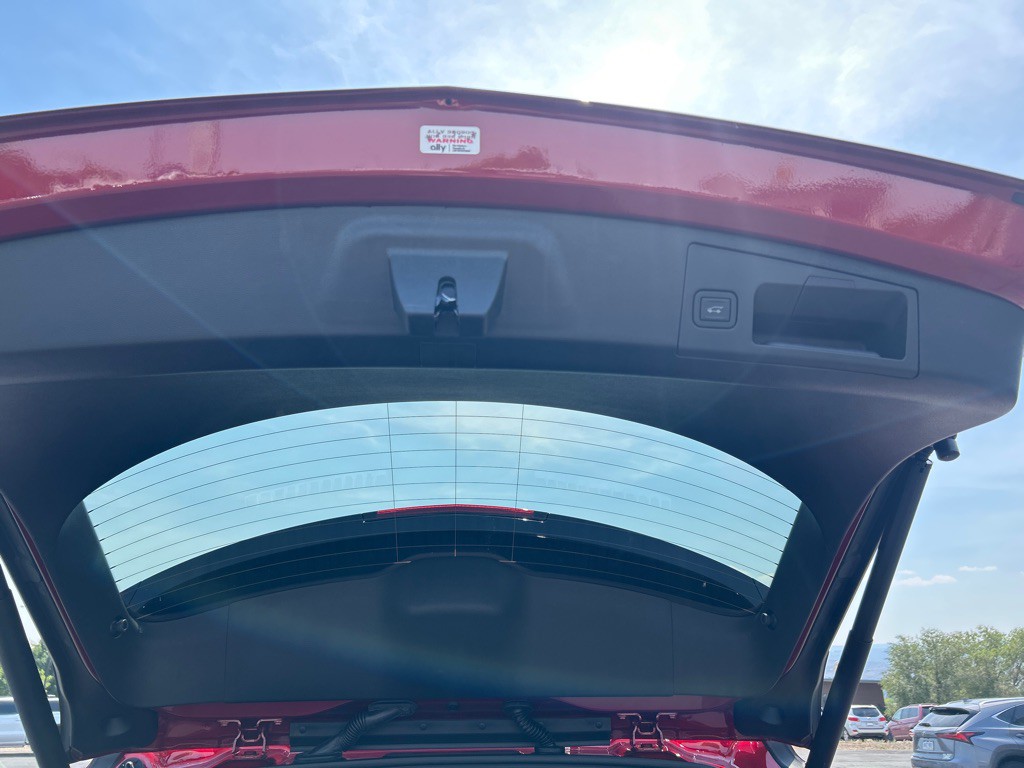2024 Cadillac XT4 Image 17