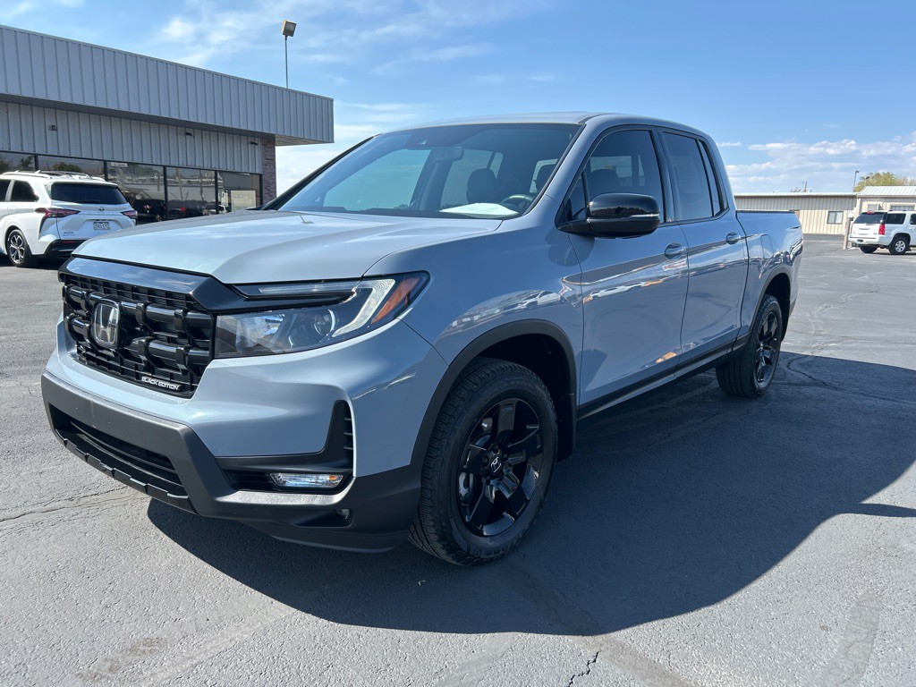 2025 Honda Ridgeline Image 2