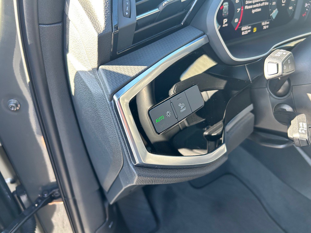 2024 Audi Q3 Image 23