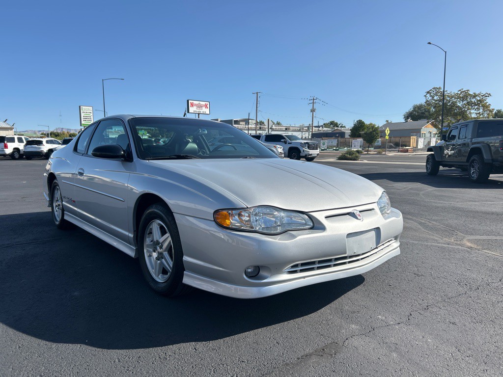 2003 Chevrolet Monte Carlo Image 4