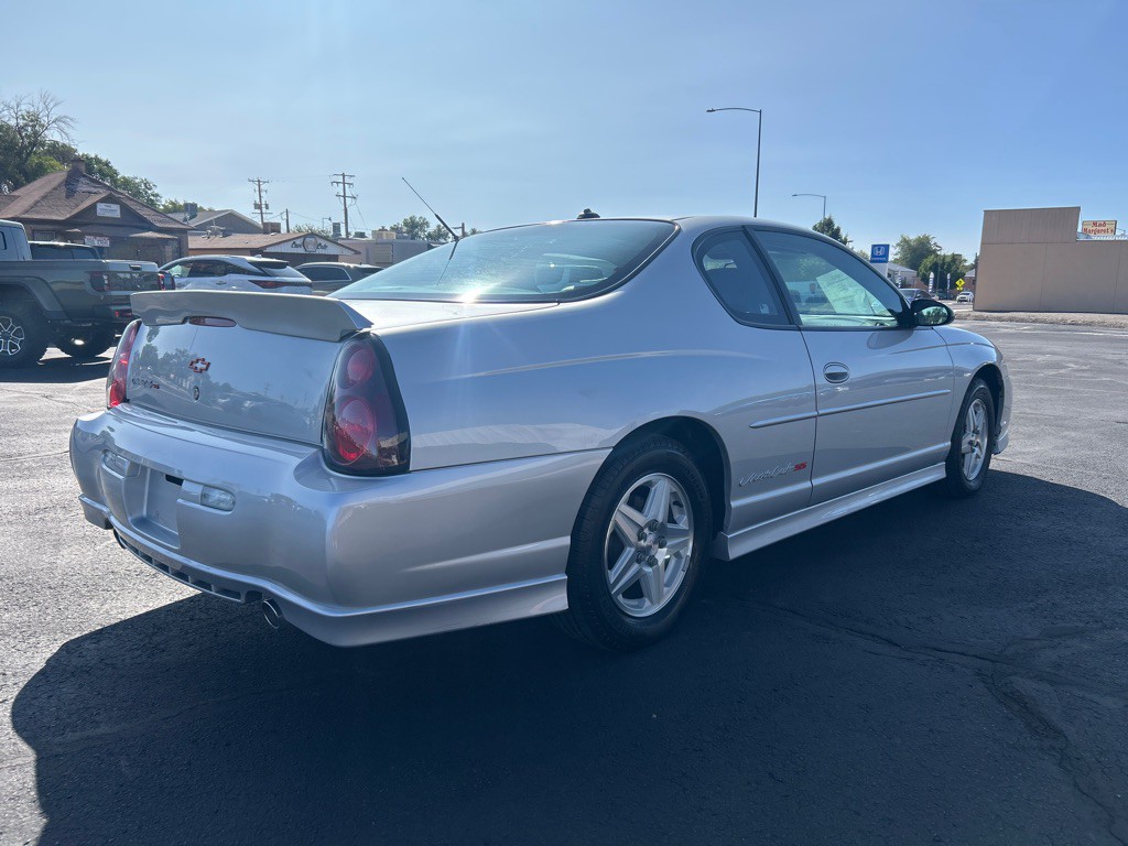 2003 Chevrolet Monte Carlo Image 6