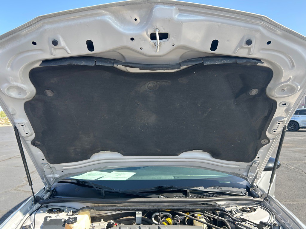 2003 Chevrolet Monte Carlo Image 11