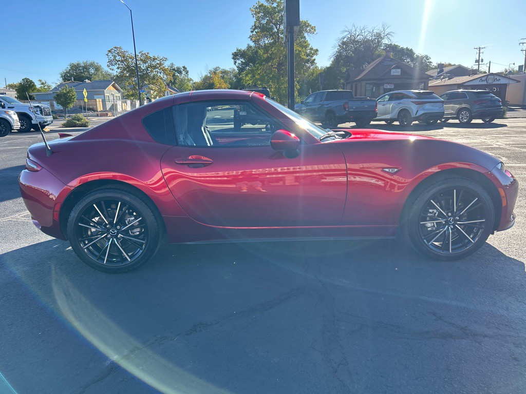 2024 Mazda MX-5 Miata Image 5