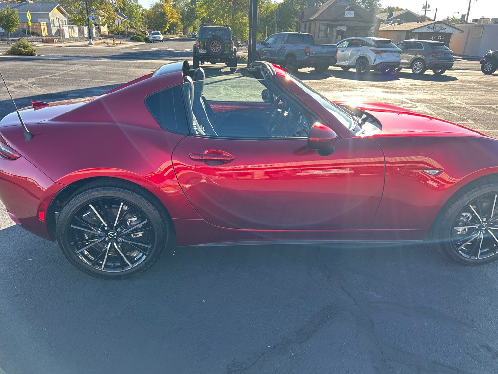 2024 Mazda MX-5 Miata Image 11