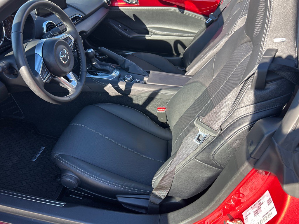 2024 Mazda MX-5 Miata Image 17