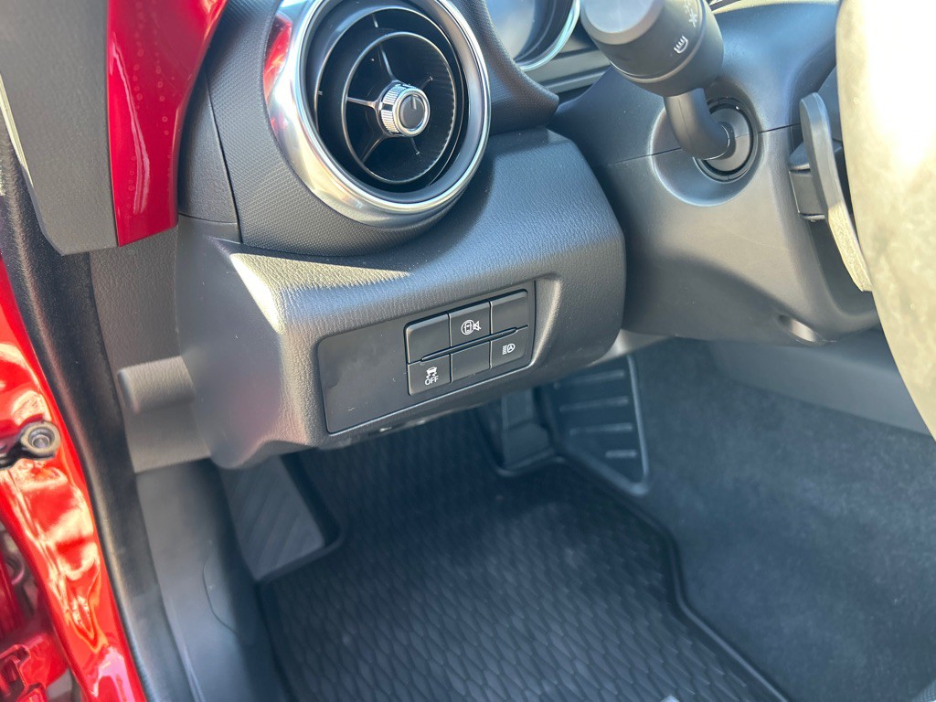 2024 Mazda MX-5 Miata Image 18