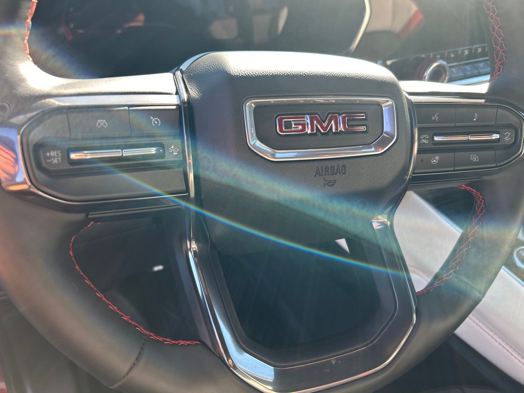 2025 GMC Canyon Image 24