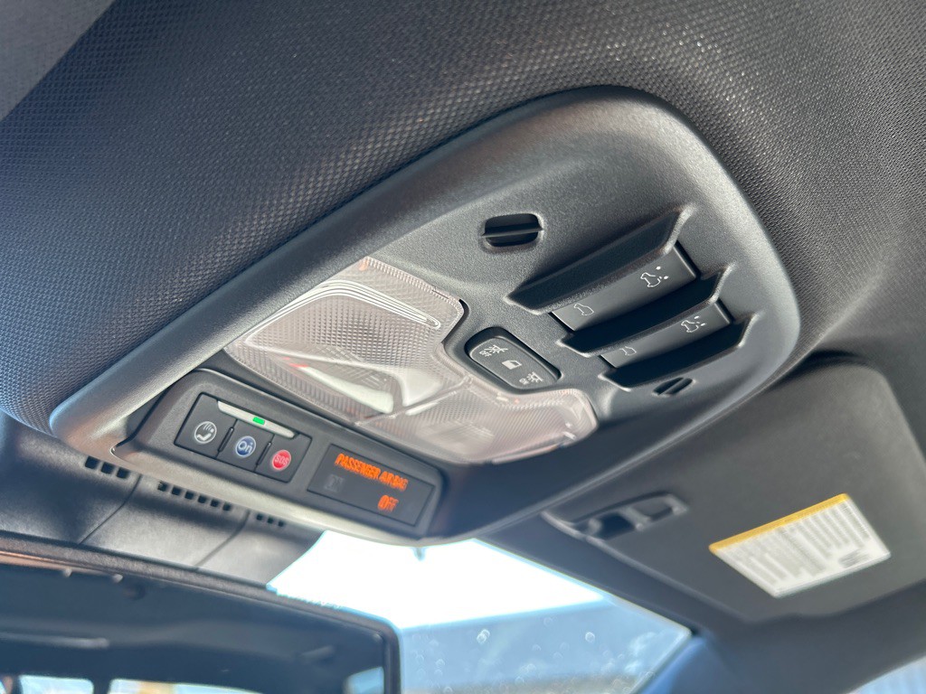2025 GMC Canyon Image 30