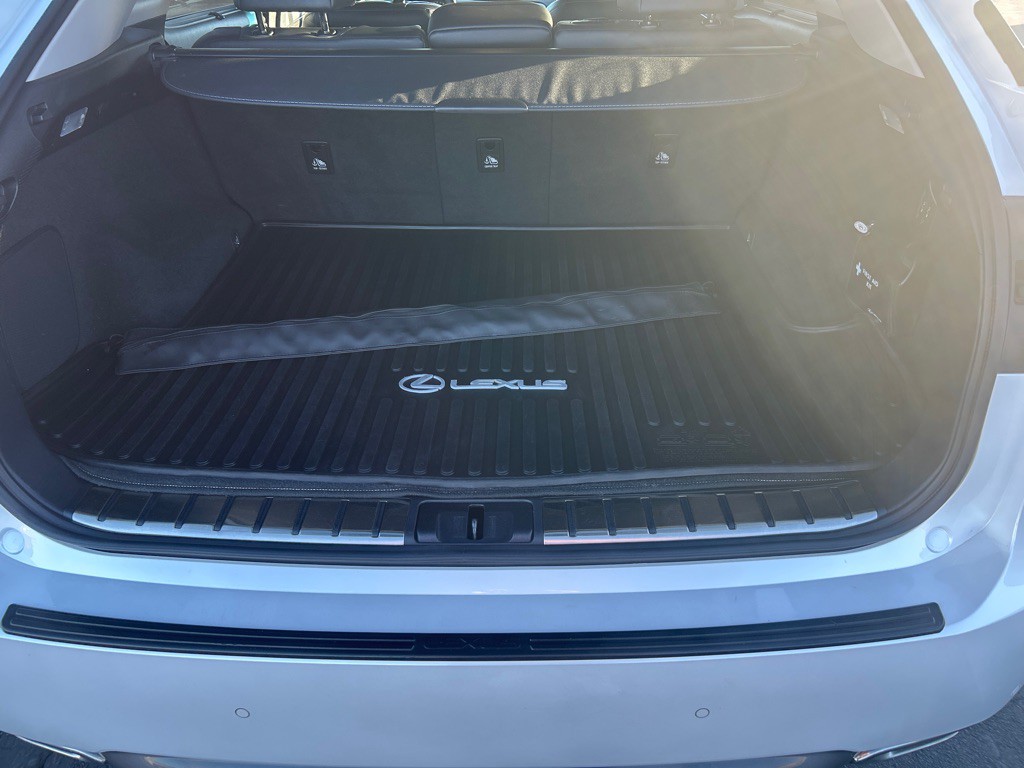 2017 Lexus RX Image 9