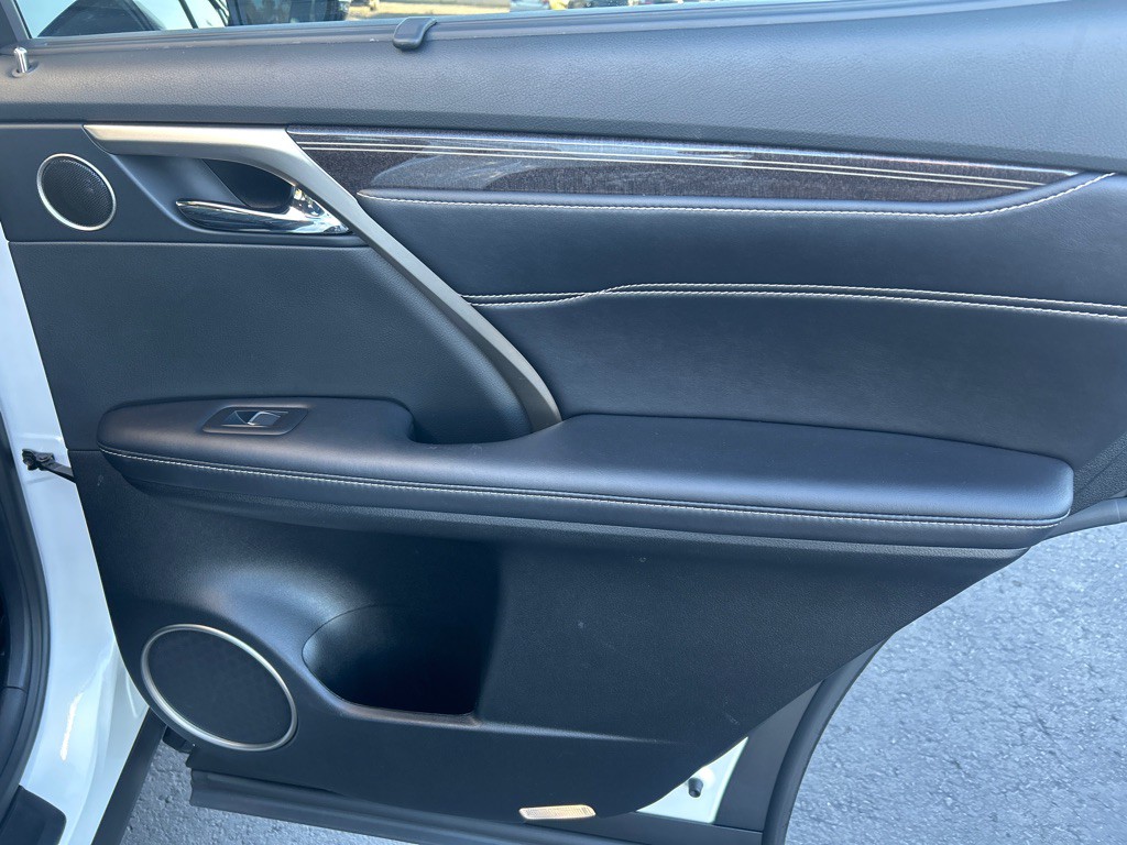 2017 Lexus RX Image 18